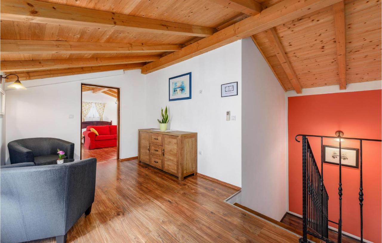 Cozy Home In Pamici With Kitchen 외부 사진